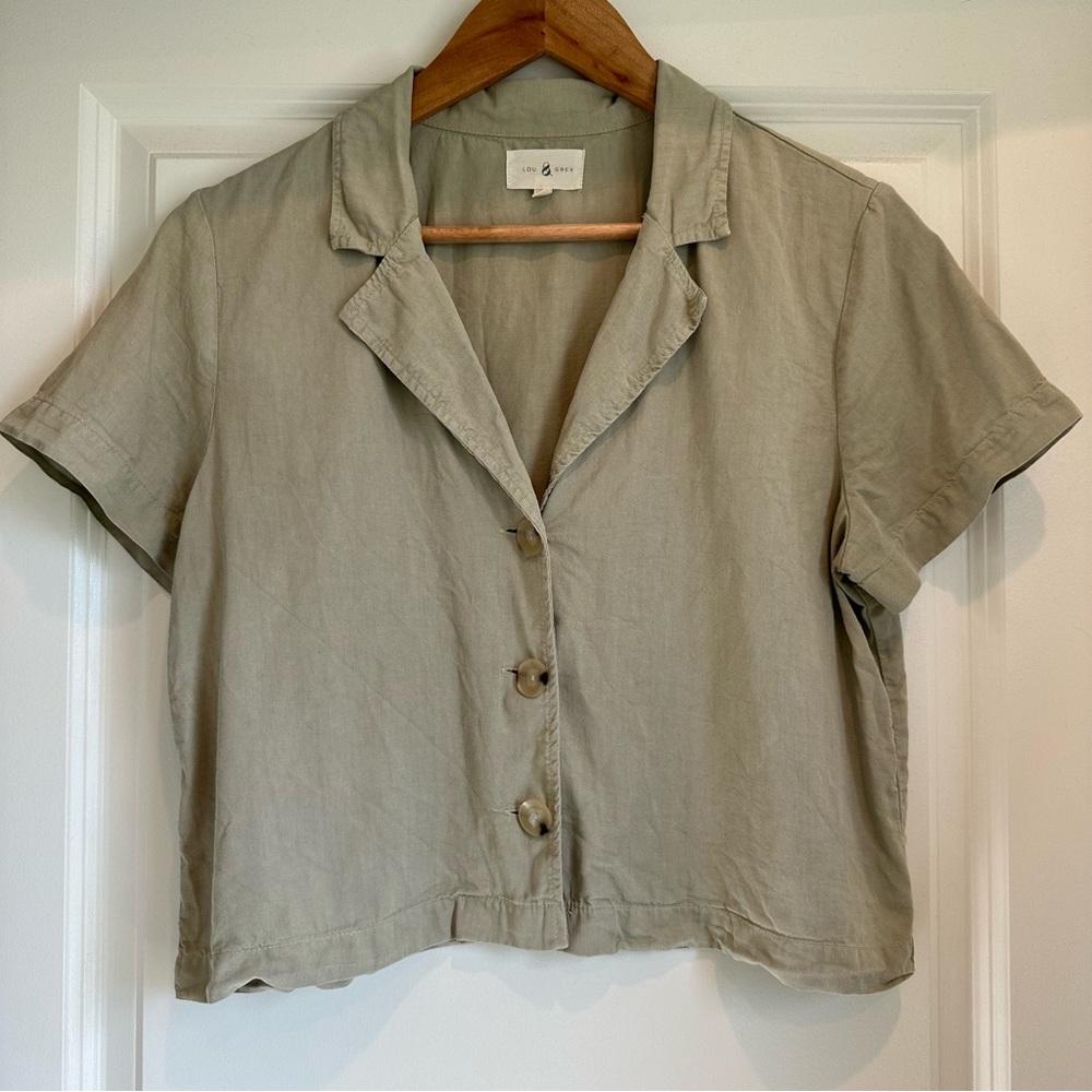 Lou & Grey Tan Button Down Shirt